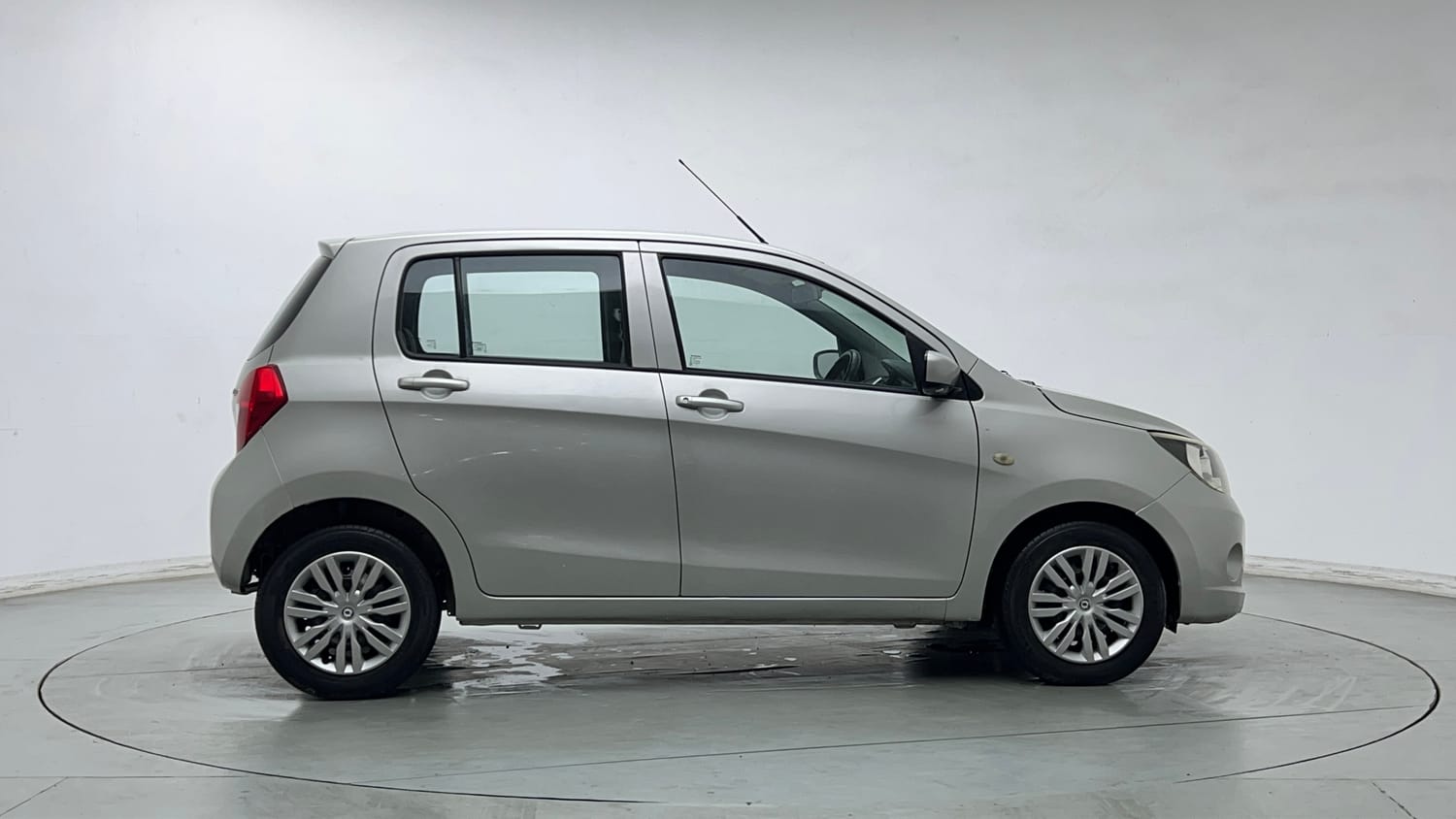 Used 2016 Maruti Suzuki Celerio VXi CNG Cng Manual exterior RIGHT SIDE VIEW