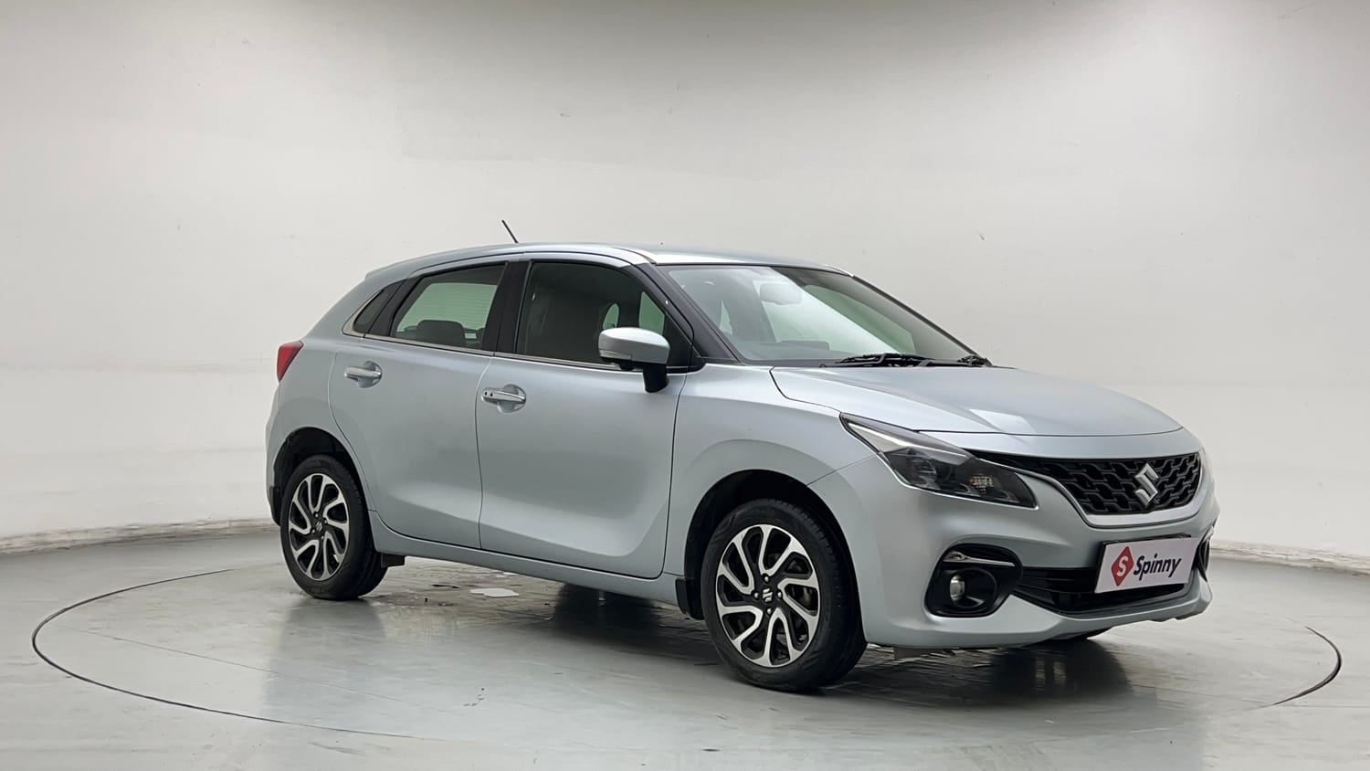 Used 2023 Maruti Suzuki Baleno Alpha AGS Petrol Automatic exterior RIGHT FRONT CORNER VIEW