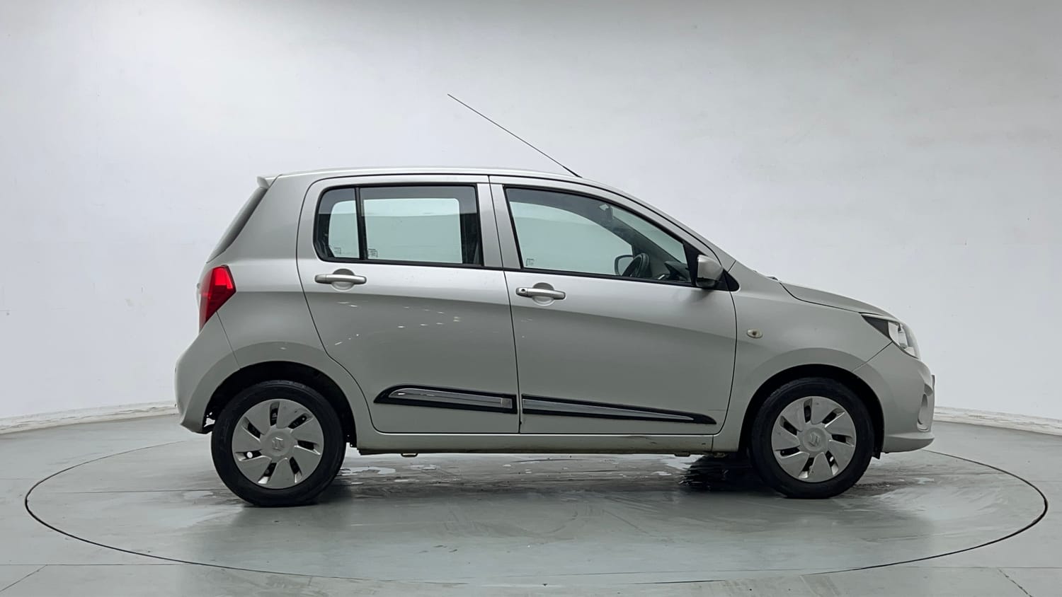 Used 2018 Maruti Suzuki Celerio VXi CNG Cng Manual exterior RIGHT SIDE VIEW