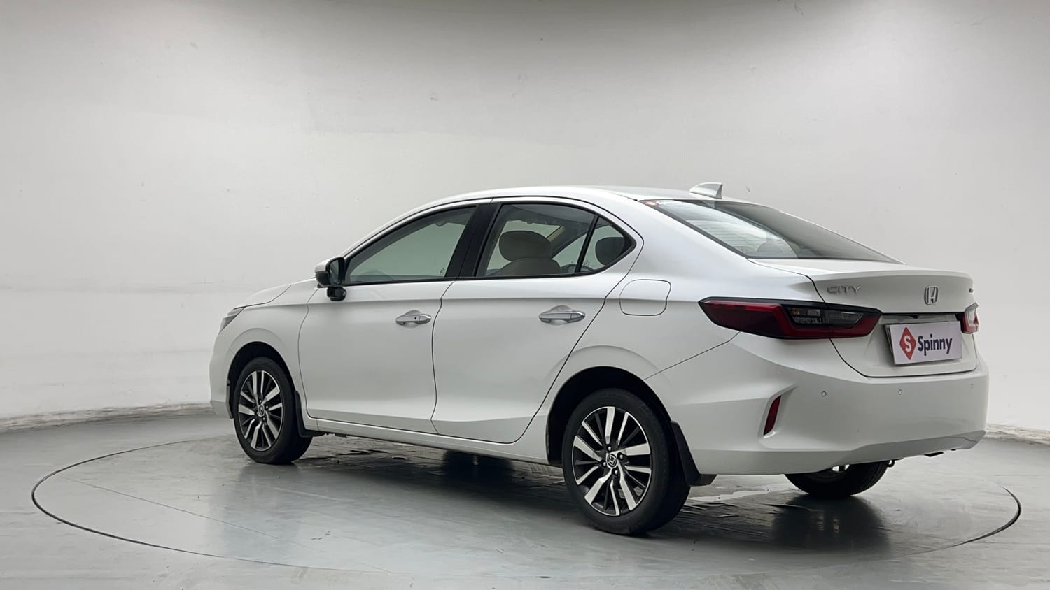 Used 2022 Honda City ZX Petrol Petrol Manual exterior LEFT REAR CORNER VIEW