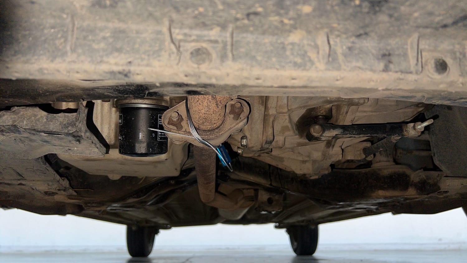 Used 2018 Maruti Suzuki Celerio VXi CNG Cng Manual extra FRONT LEFT UNDERBODY VIEW