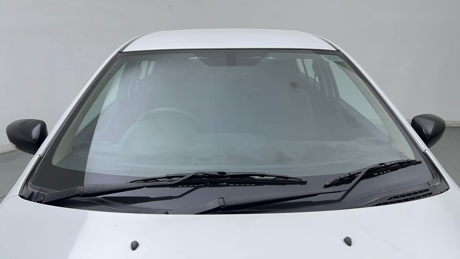 Used 2020 Maruti Suzuki Ciaz S 1.5 MT Petrol Manual exterior FRONT WINDSHIELD VIEW