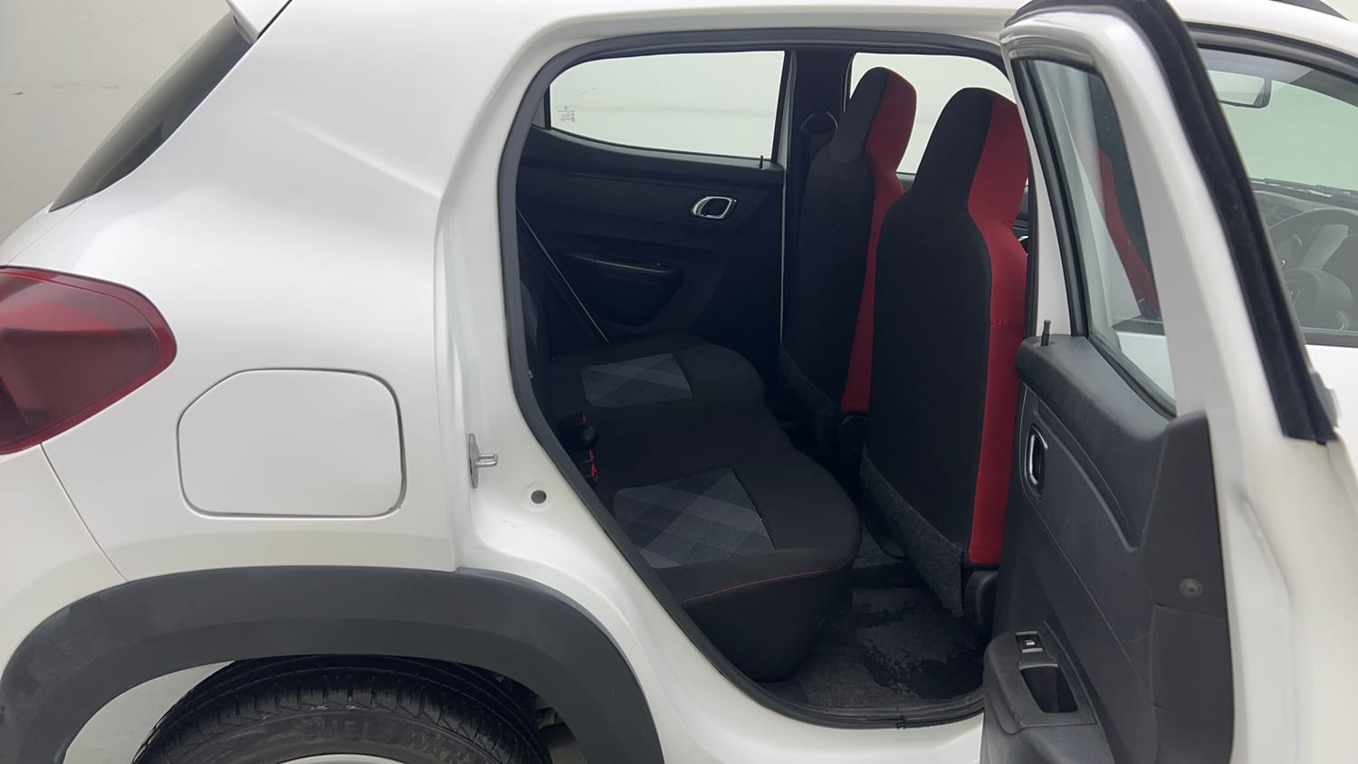 Used 2020 Renault Kwid 1.0 RXT AMT Opt Petrol Automatic interior RIGHT SIDE REAR DOOR CABIN VIEW