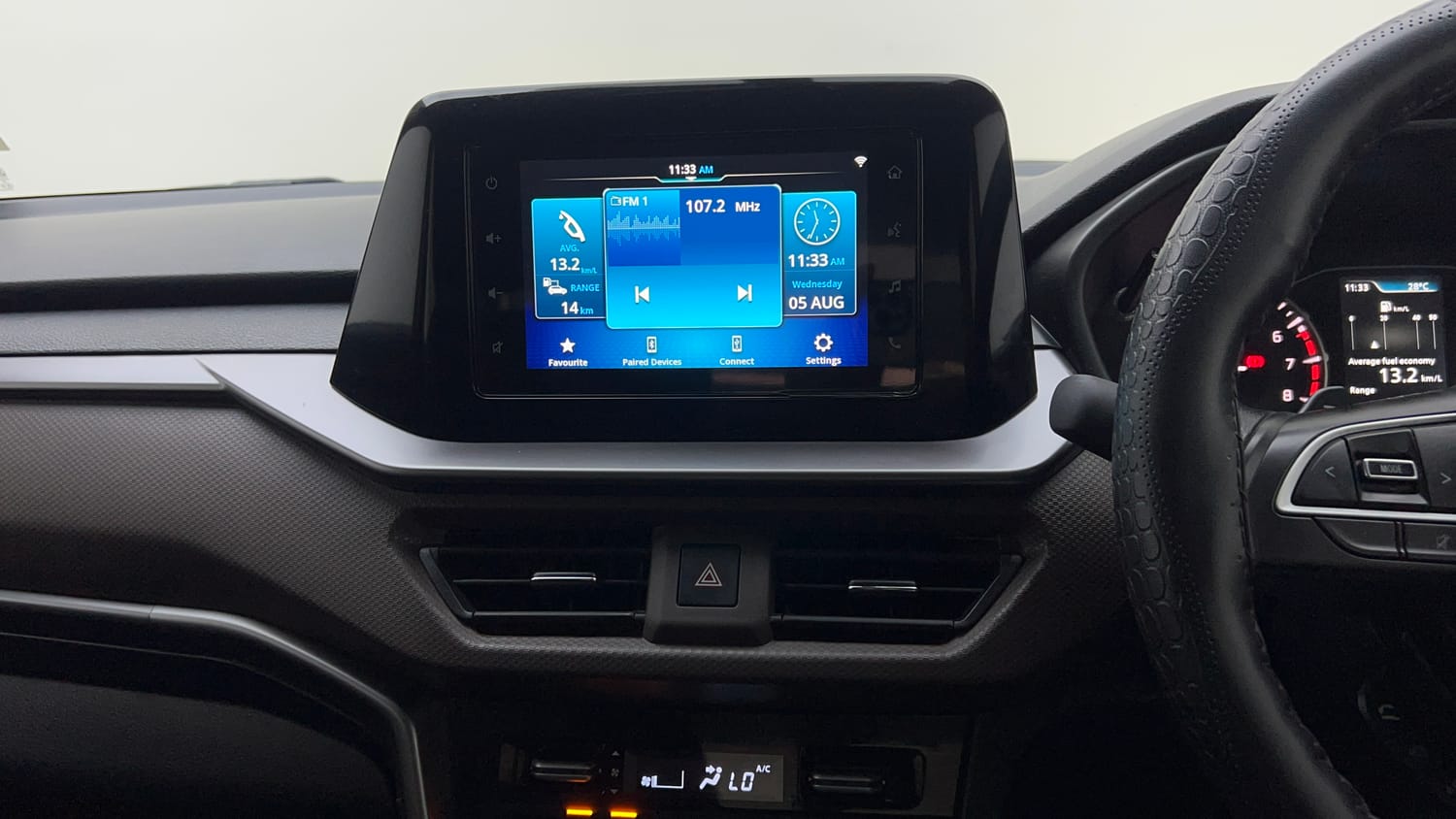 Used 2026 Maruti Suzuki Brezza ZXi AT Petrol Automatic top_features Integrated (in-dash) music system