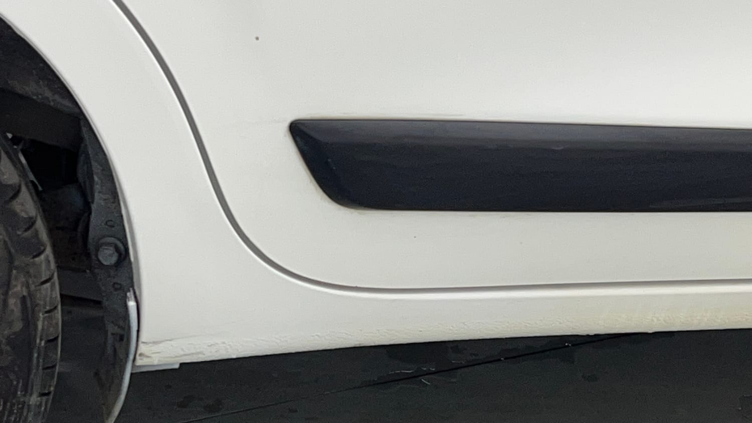 Used 2019 Maruti Suzuki Wagon R VXi 1.2 Petrol Manual dents MINOR SCRATCH