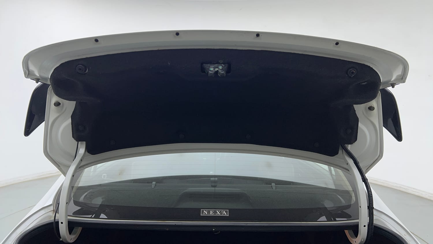 Used 2020 Maruti Suzuki Ciaz S 1.5 MT Petrol Manual interior DICKY DOOR OPEN VIEW