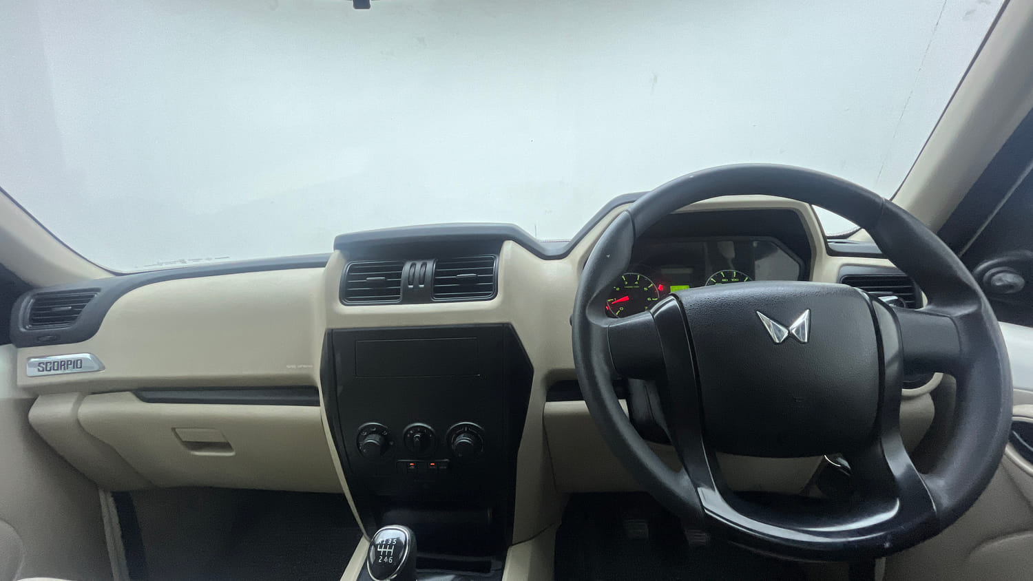 Used 2024 Mahindra Scorpio S3 Plus Diesel Manual interior DASHBOARD VIEW