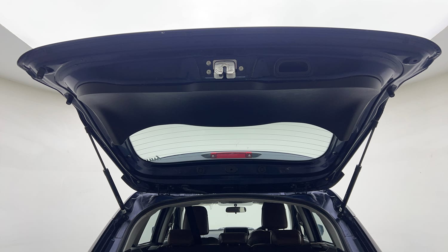 Used 2025 Maruti Suzuki Grand Vitara Delta CNG Cng Manual interior DICKY DOOR OPEN VIEW