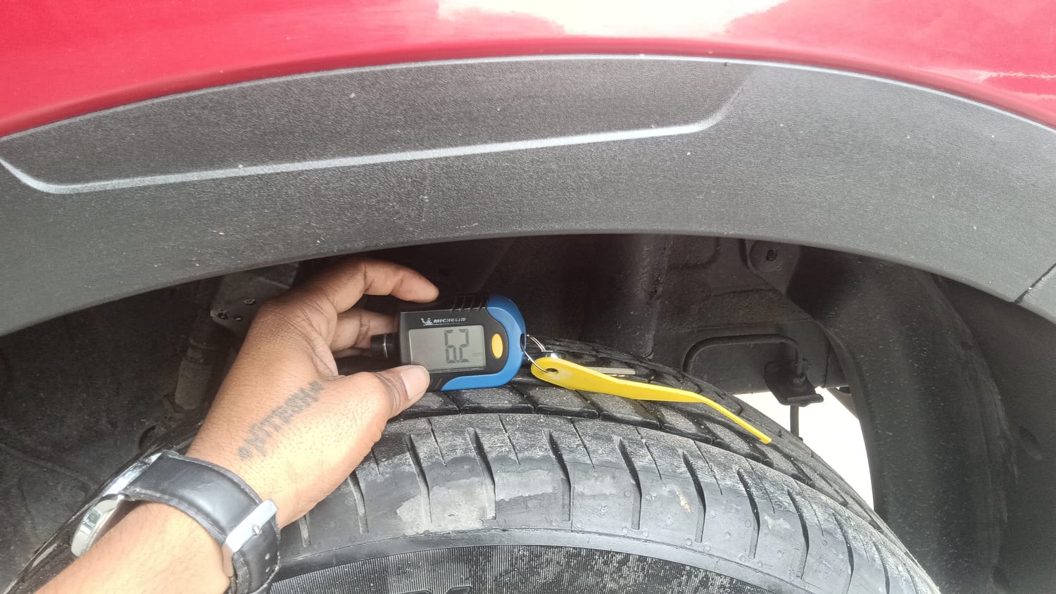 Used 2022 Hyundai Venue SX 1.2 Petrol Petrol Manual tyres LEFT REAR TYRE TREAD VIEW