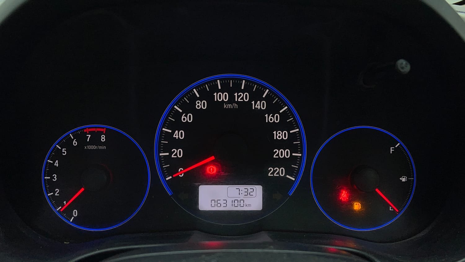 Used 2016 Honda City SV Petrol Manual interior CLUSTERMETER VIEW