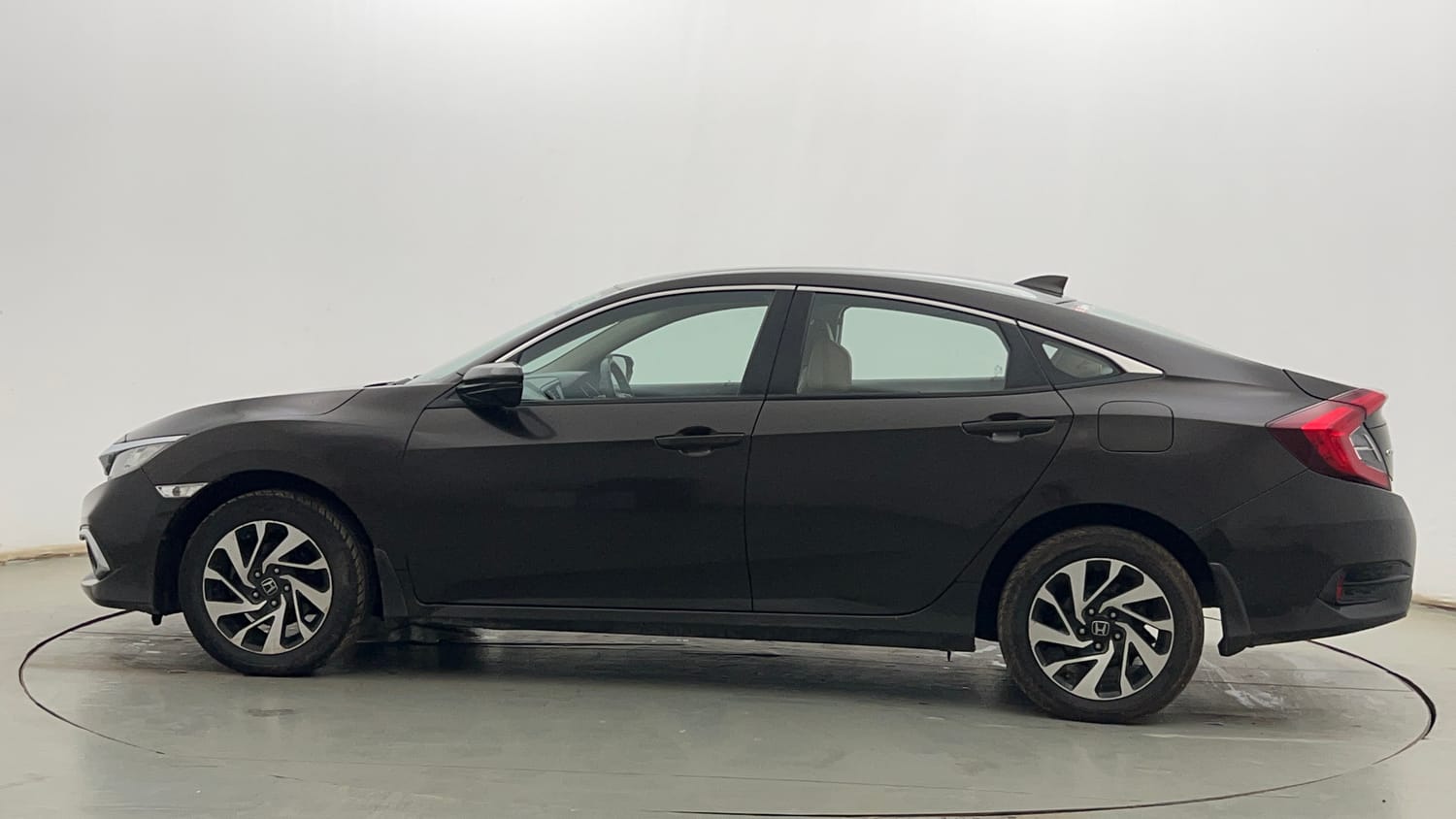 Used 2019 Honda Civic V CVT Petrol Petrol Automatic exterior LEFT SIDE VIEW