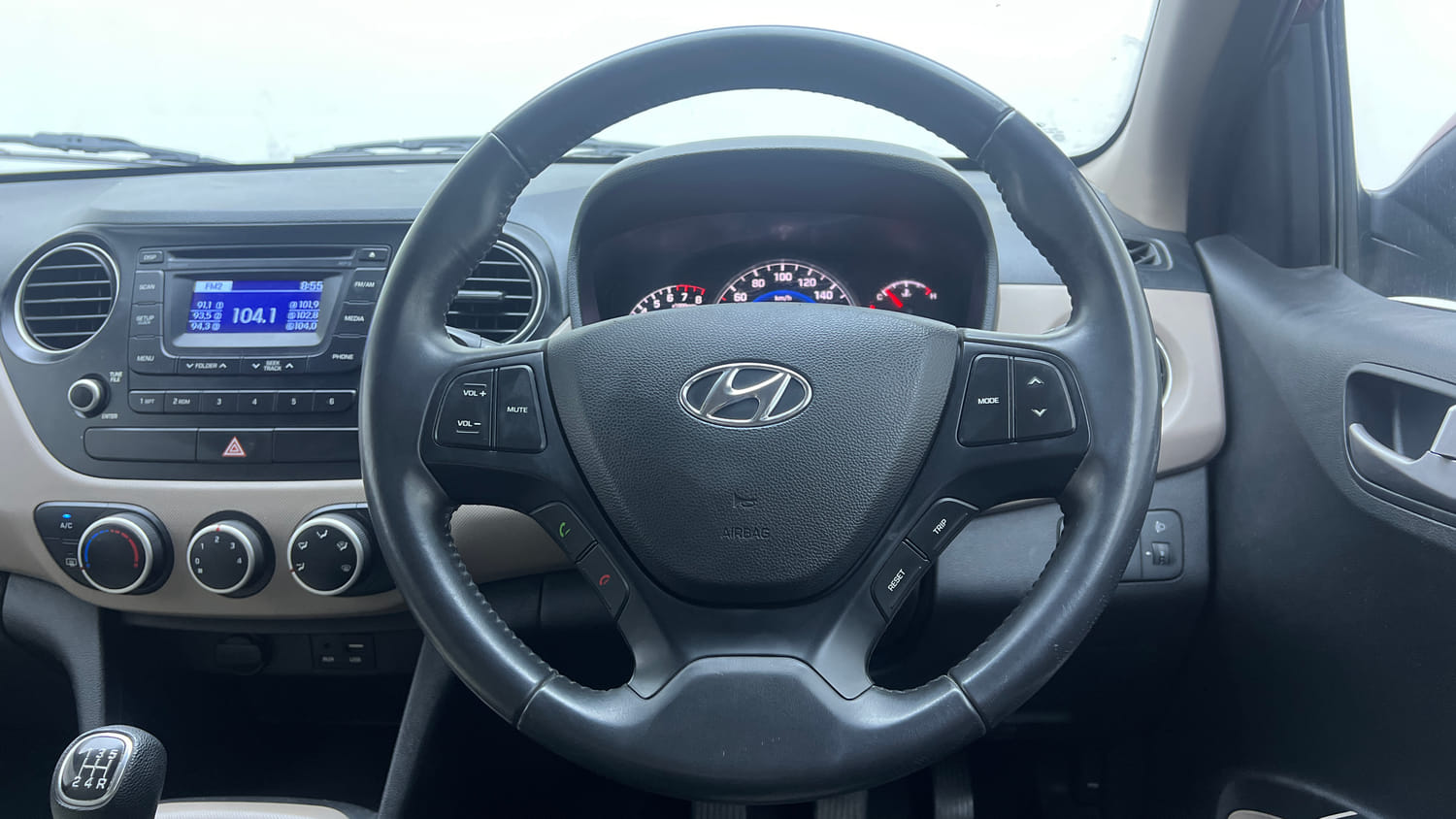 Used 2016 Hyundai Grand i10 Asta 1.2 Kappa VTVT (O) Petrol Manual interior STEERING VIEW