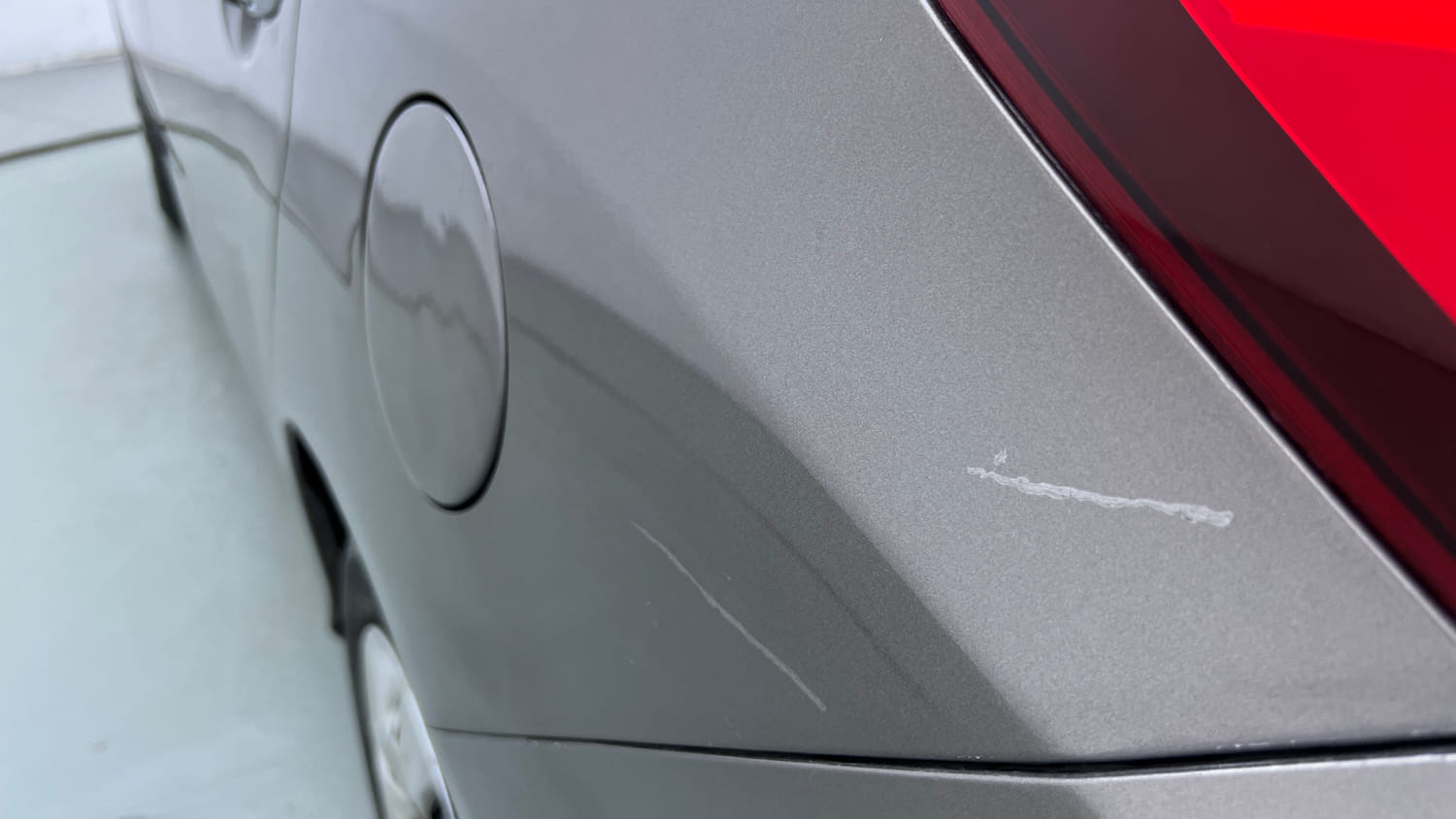 Used 2015 Honda Mobilio S Petrol Petrol Manual dents MINOR SCRATCH