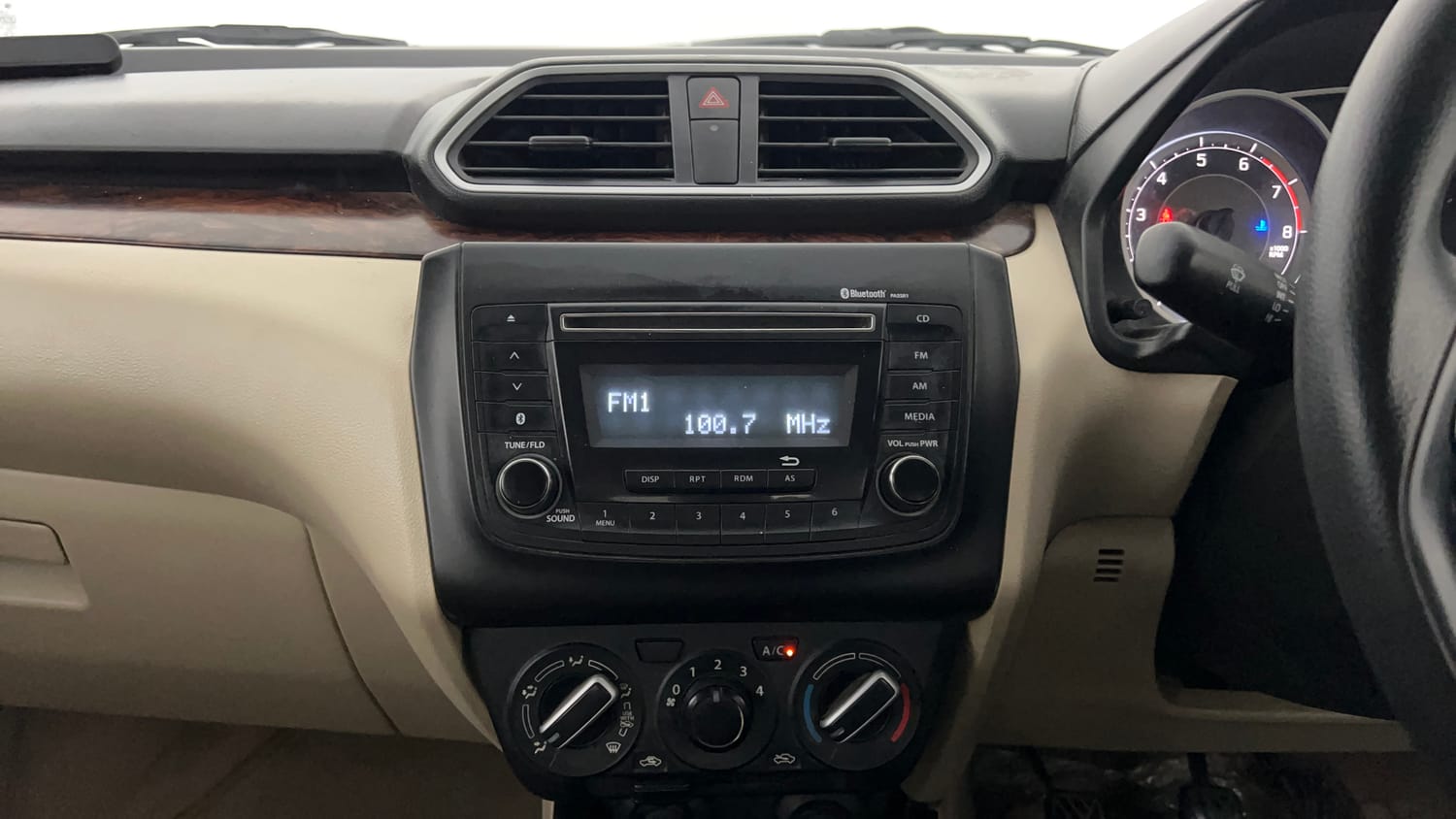 Used 2017 Maruti Suzuki Dzire VXi Petrol Manual interior MUSIC SYSTEM & AC CONTROL VIEW