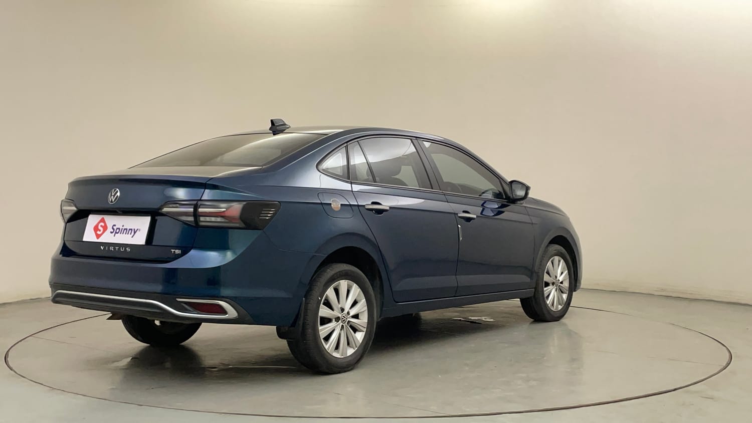 Used 2024 Volkswagen Virtus Highline 1.0 TSI AT Petrol Automatic exterior RIGHT REAR CORNER VIEW