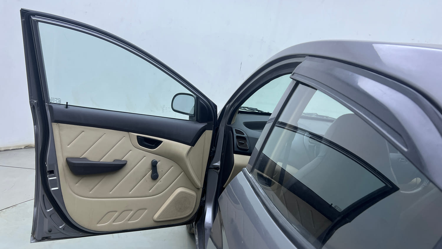 Used 2014 Hyundai Eon D-Lite + Petrol Manual interior LEFT FRONT DOOR OPEN VIEW