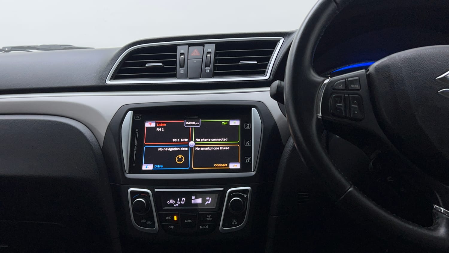 Used 2020 Maruti Suzuki Ciaz S 1.5 MT Petrol Manual interior MUSIC SYSTEM & AC CONTROL VIEW