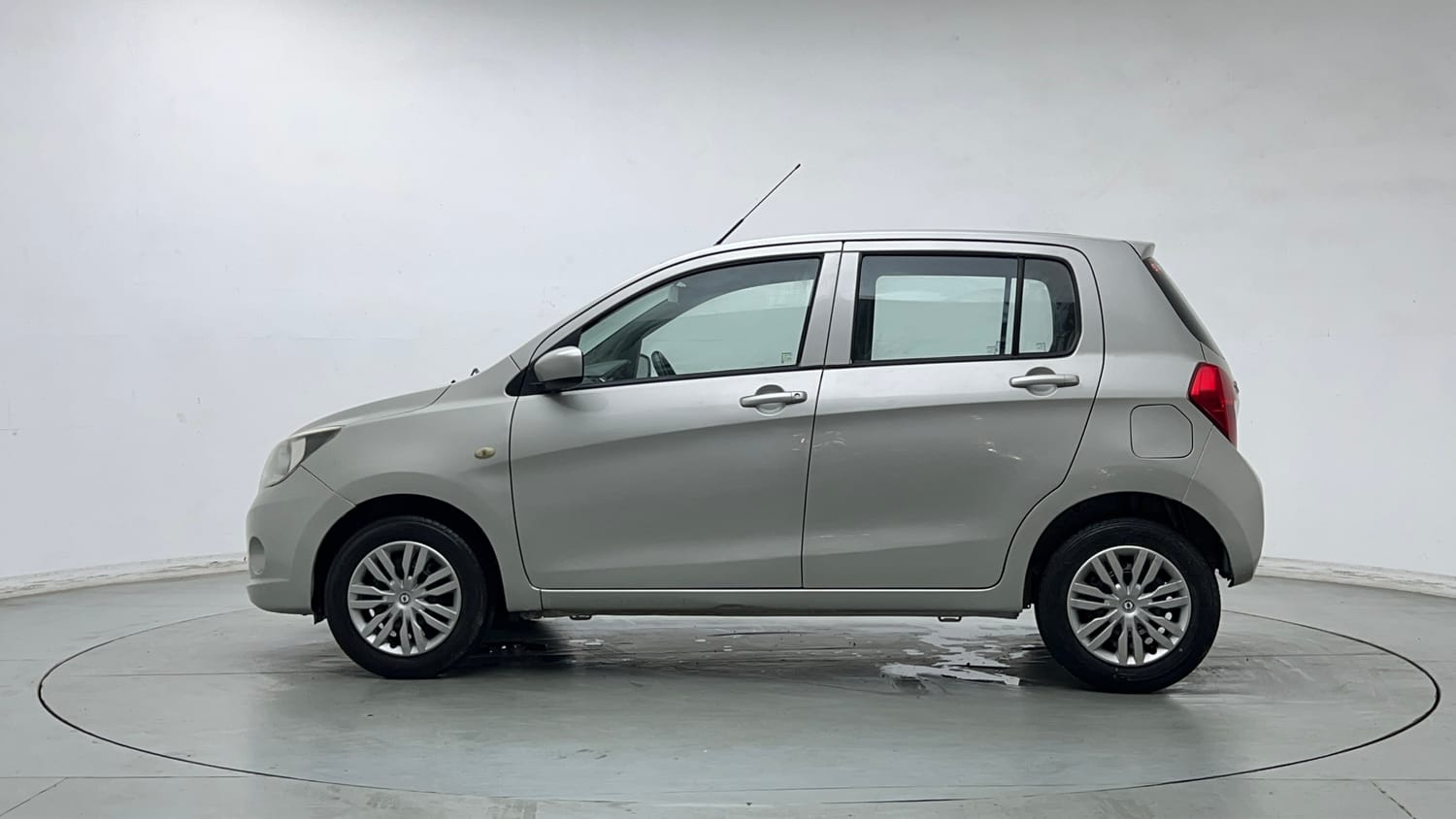 Used 2016 Maruti Suzuki Celerio VXi CNG Cng Manual exterior LEFT SIDE VIEW