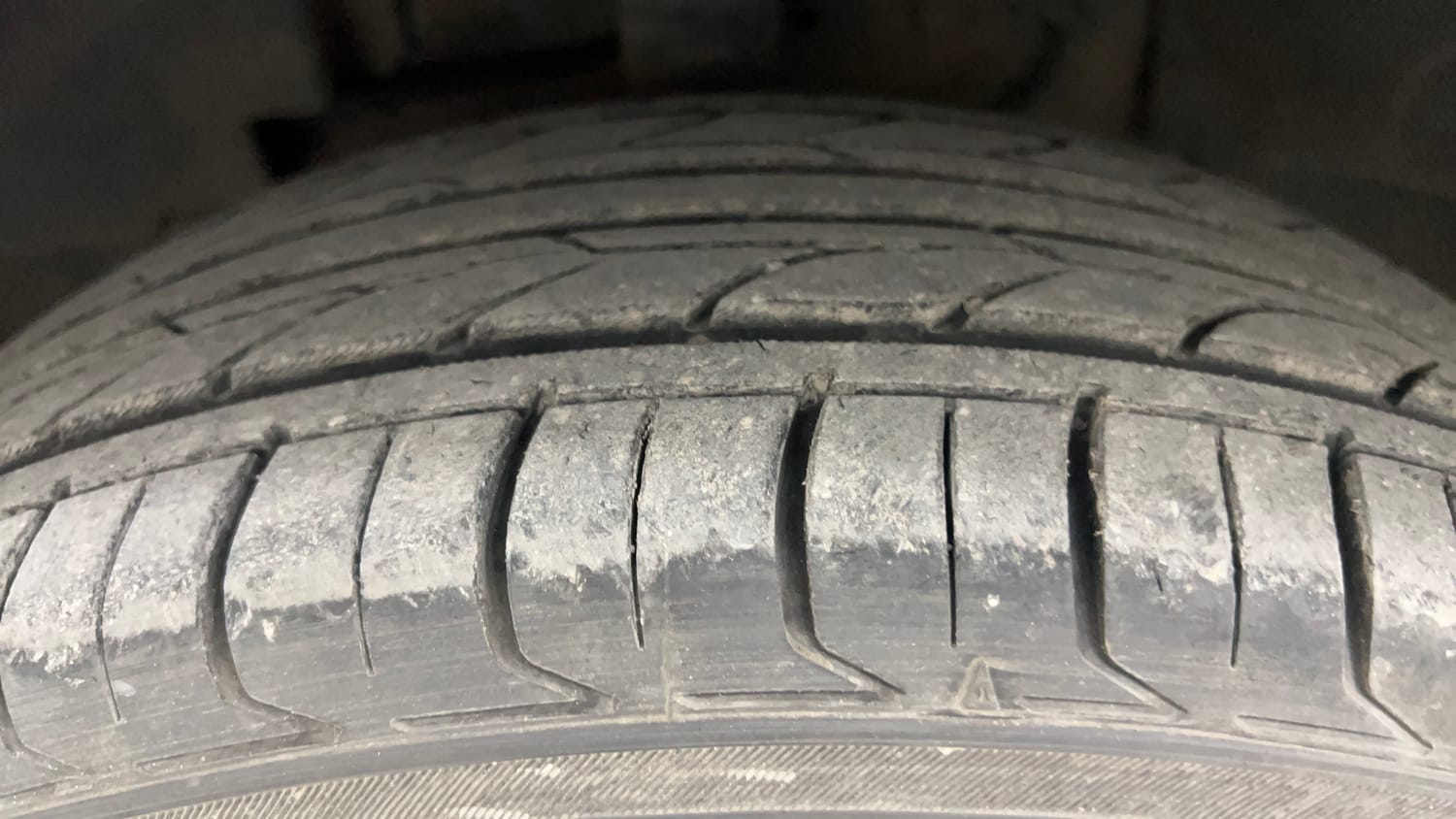 Used 2018 Tata Nexon XZ Plus Diesel Dual Tone Diesel Manual tyres LEFT FRONT TYRE TREAD VIEW