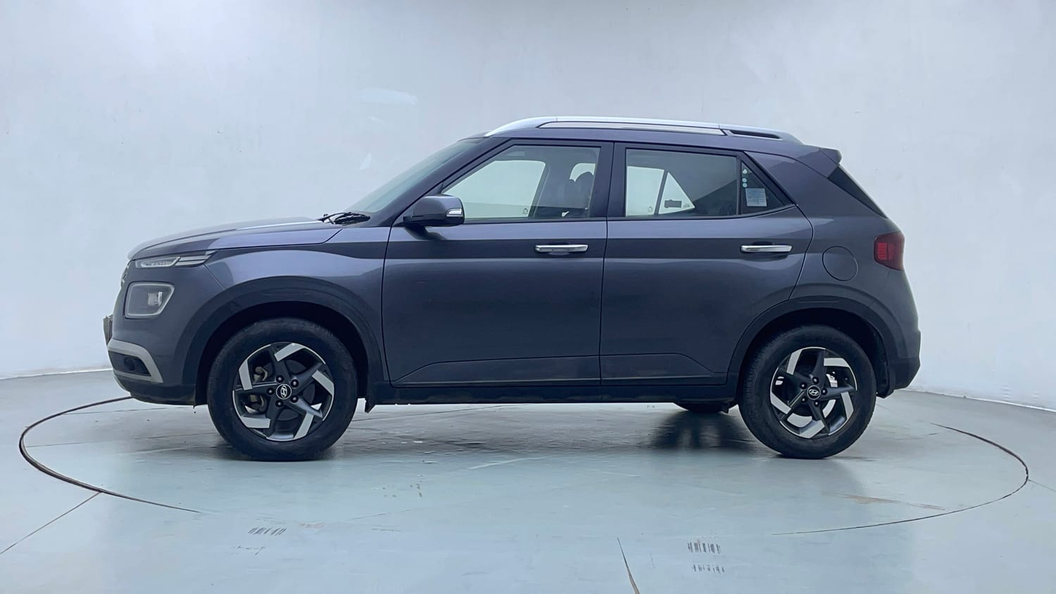 Used 2019 Hyundai Venue SX Plus 1.0 Turbo DCT Petrol Automatic exterior LEFT SIDE VIEW