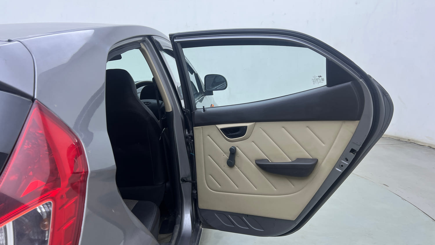 Used 2014 Hyundai Eon D-Lite + Petrol Manual interior RIGHT REAR DOOR OPEN VIEW