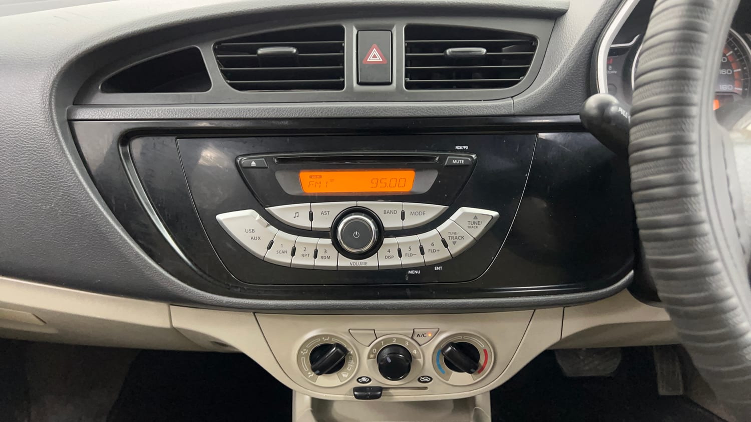 Used 2019 maruti-suzuki Alto K10 VXi (O) AMT Petrol Automatic interior MUSIC SYSTEM & AC CONTROL VIEW