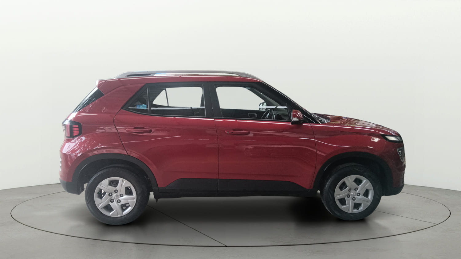 Used 2022 Hyundai Venue SX 1.2 Petrol Petrol Manual exterior RIGHT SIDE VIEW