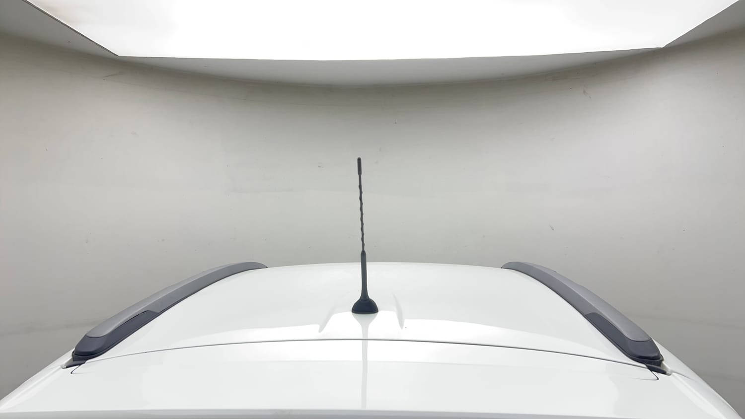 Used 2022 Tata Nexon XM Petrol Manual exterior EXTERIOR ROOF VIEW