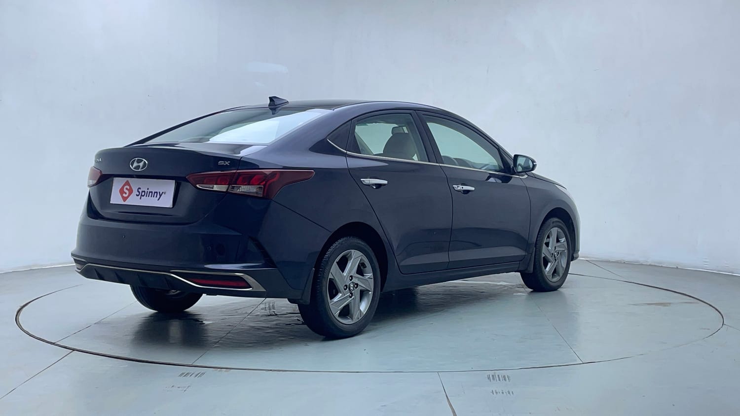 Used 2022 Hyundai Verna SX 1.5 MPi Petrol Manual exterior RIGHT REAR CORNER VIEW