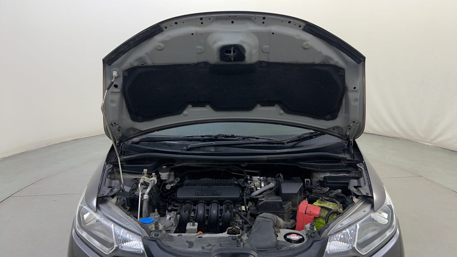 Used 2018 Honda Jazz V AT Petrol Petrol Automatic engine ENGINE & BONNET OPEN FRONT VIEW