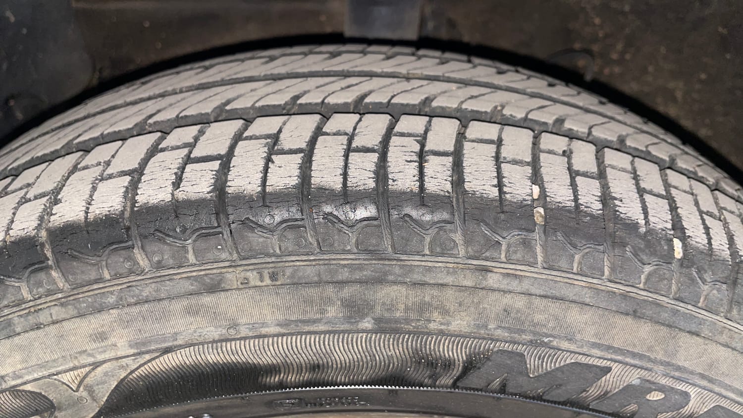 Used 2021 Hyundai Santro Sportz Petrol Manual tyres LEFT FRONT TYRE TREAD VIEW