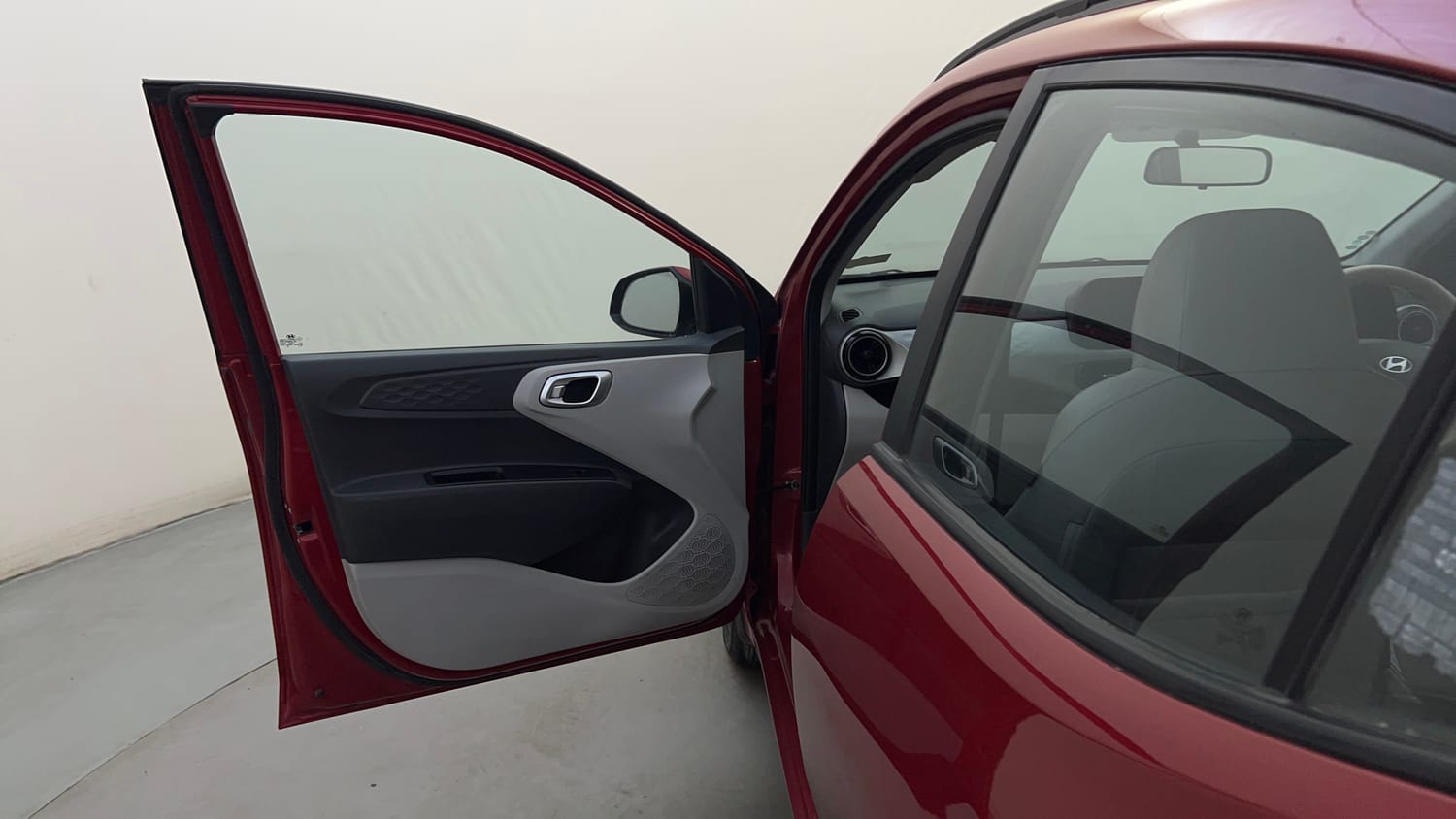 Used 2023 Hyundai Grand i10 Nios Asta 1.2 Kappa VTVT Petrol Manual interior LEFT FRONT DOOR OPEN VIEW
