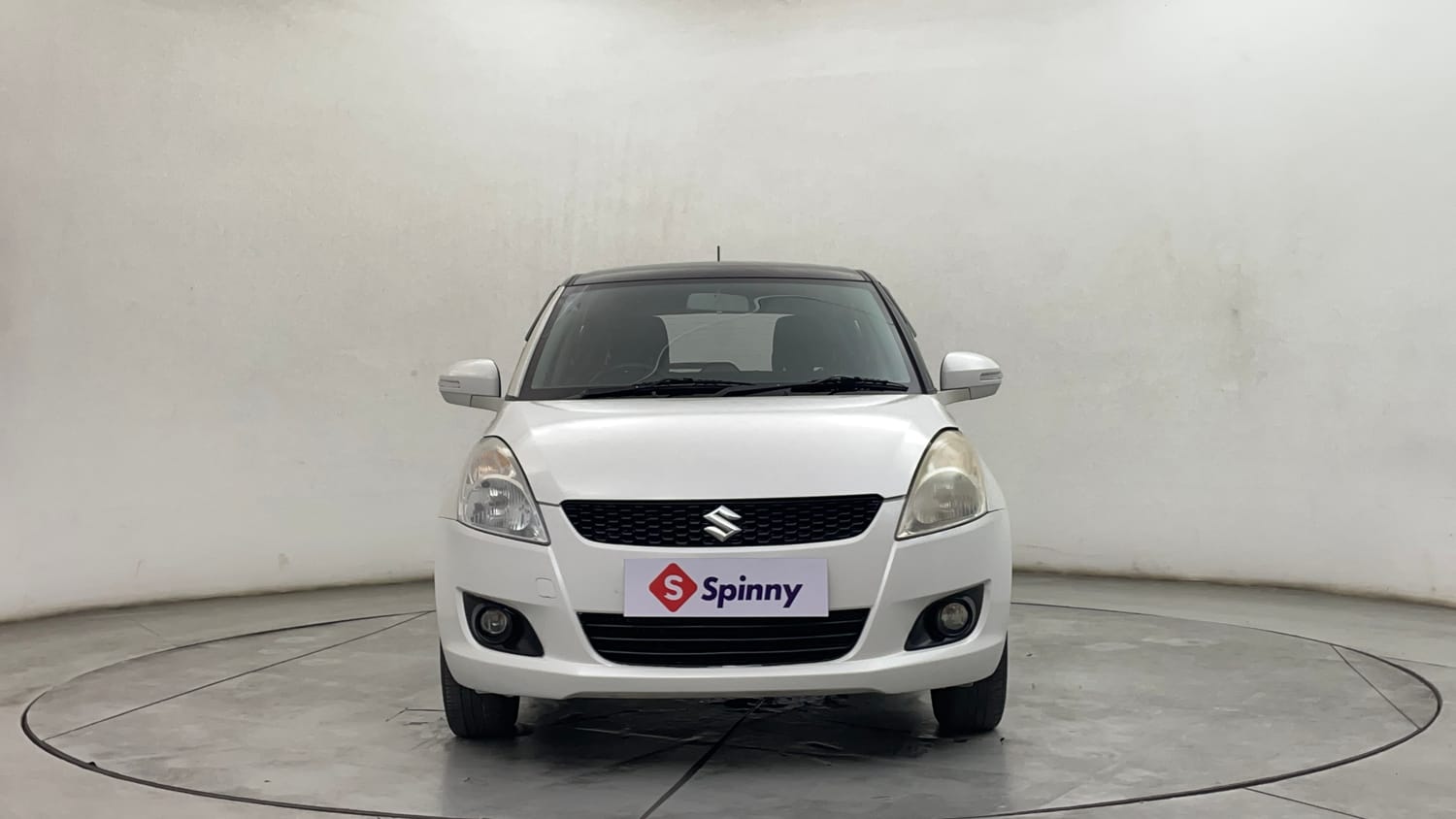 Used 2014 Maruti Suzuki Swift ZDi Diesel Manual exterior FRONT VIEW