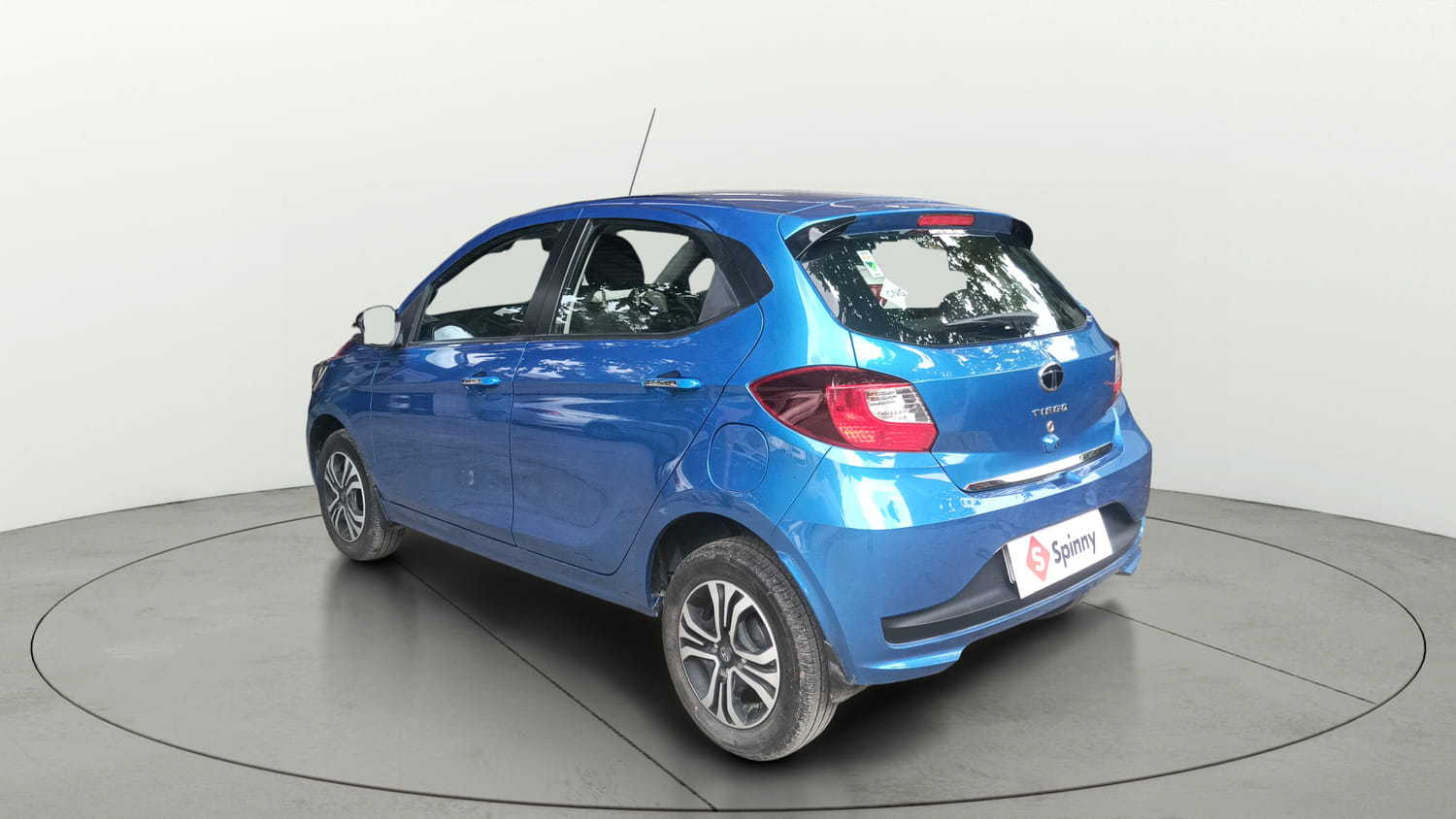 Used 2026 Tata Tiago XZ Plus CNG Cng Manual exterior LEFT REAR CORNER VIEW