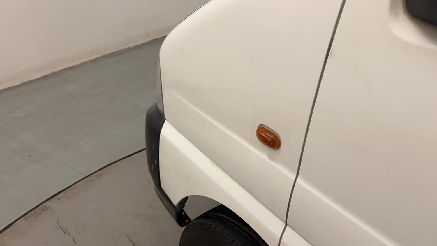Used 2015 Maruti Suzuki Eeco 5 STR WITH A/C+HTR Petrol Manual dents MINOR DENT