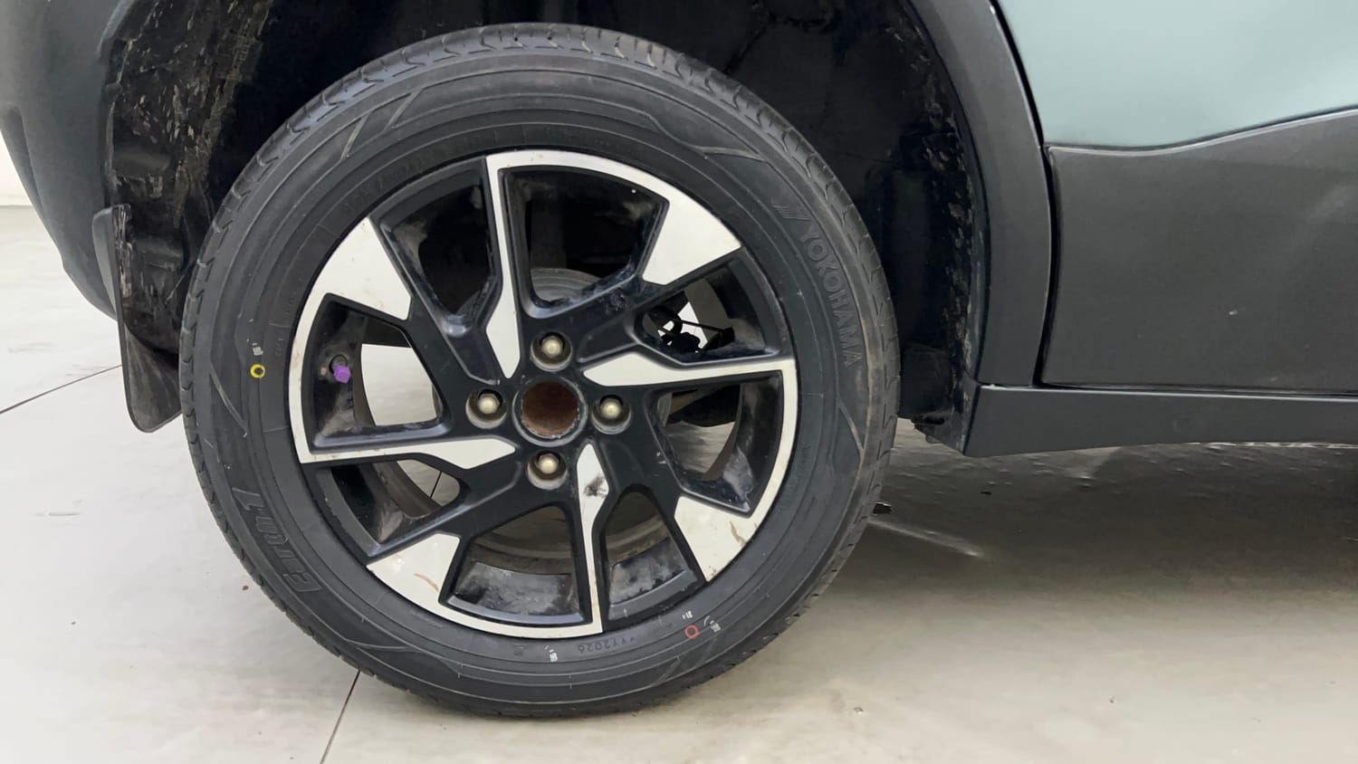 Used 2022 Tata Punch Creative MT Petrol Manual tyres RIGHT REAR TYRE RIM VIEW