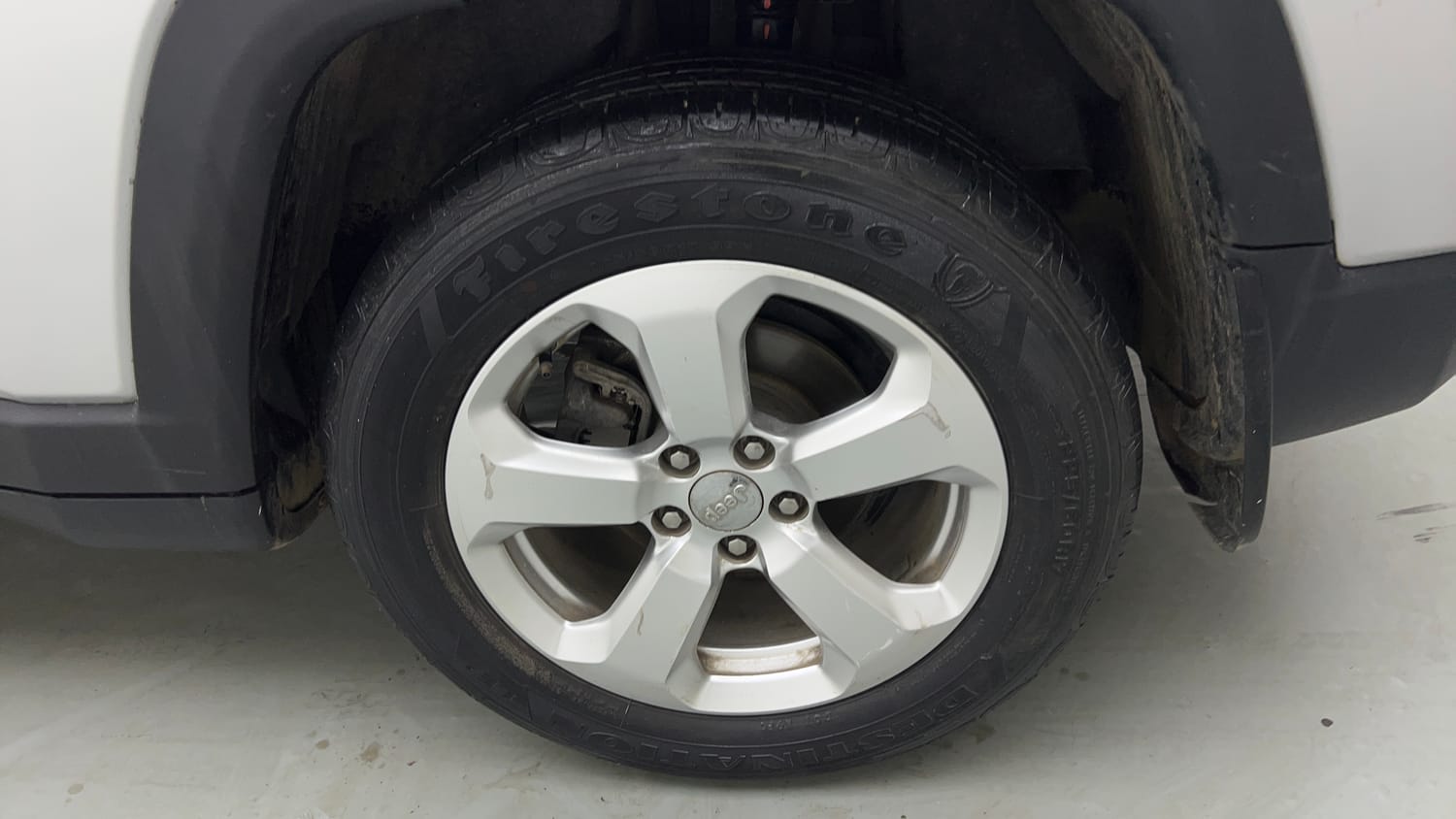 Used 2017 Jeep Compass Limited 1.4 Petrol AT Petrol Automatic tyres LEFT REAR TYRE RIM VIEW
