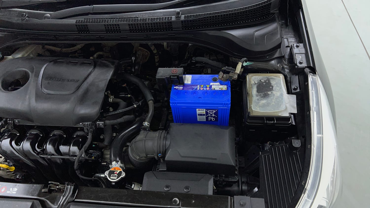 Used 2018 Hyundai Verna SX (O)1.6 VTVT Petrol Manual engine ENGINE LEFT SIDE VIEW