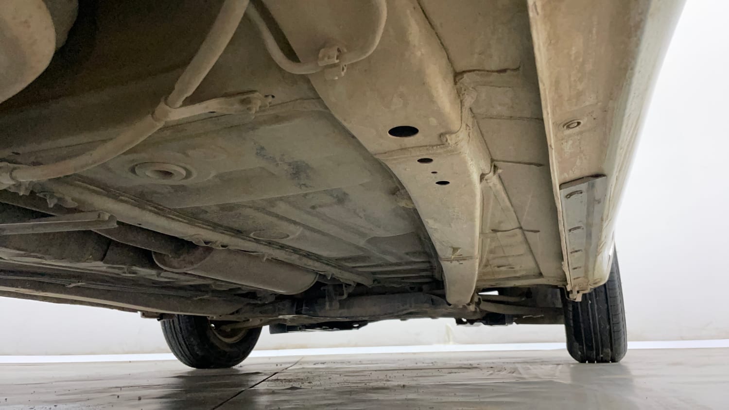 Used 2019 Maruti Suzuki Swift VXi Petrol Manual extra REAR RIGHT UNDERBODY VIEW