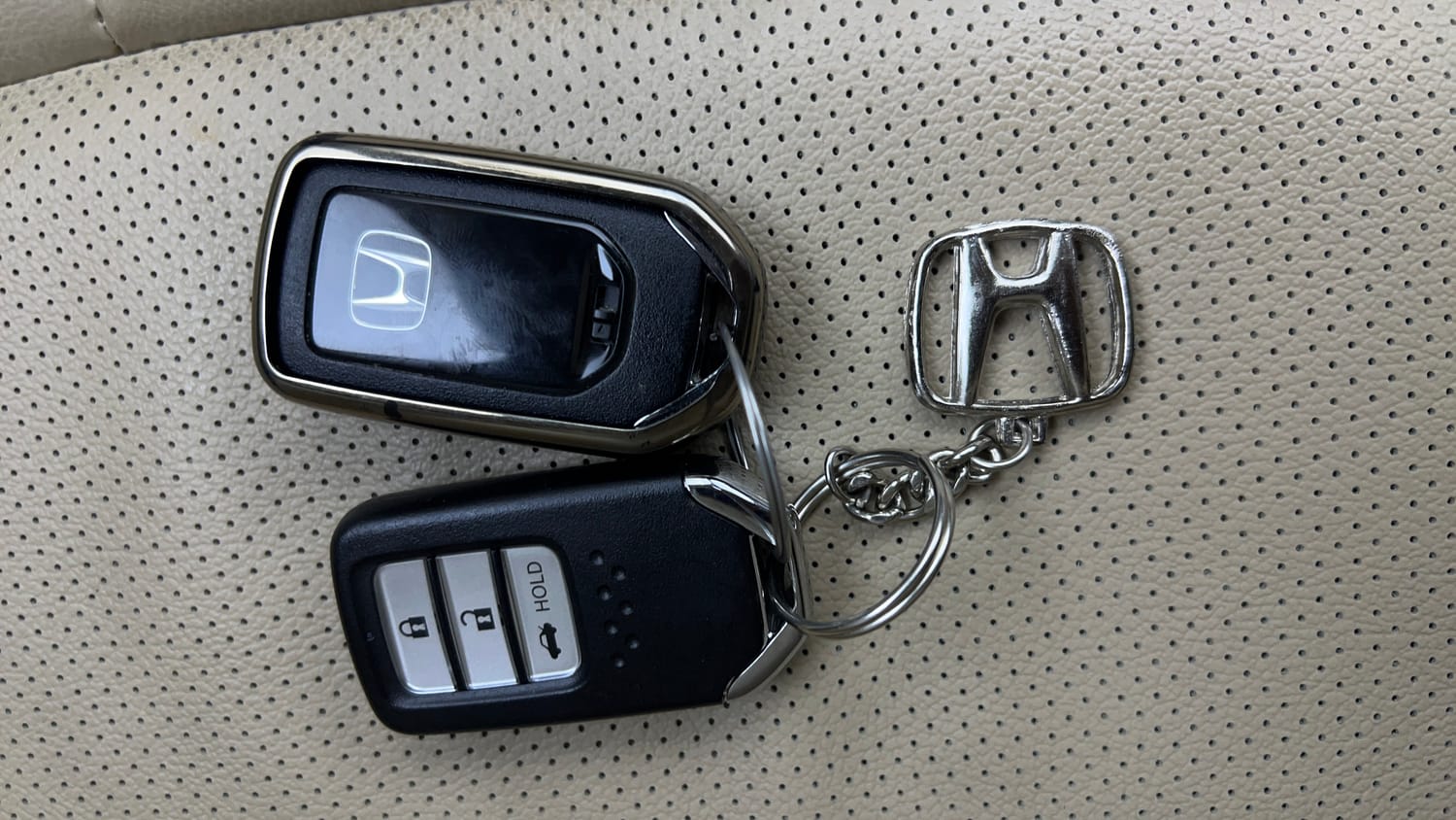 Used 2022 Honda City ZX Petrol Petrol Manual extra CAR KEY VIEW