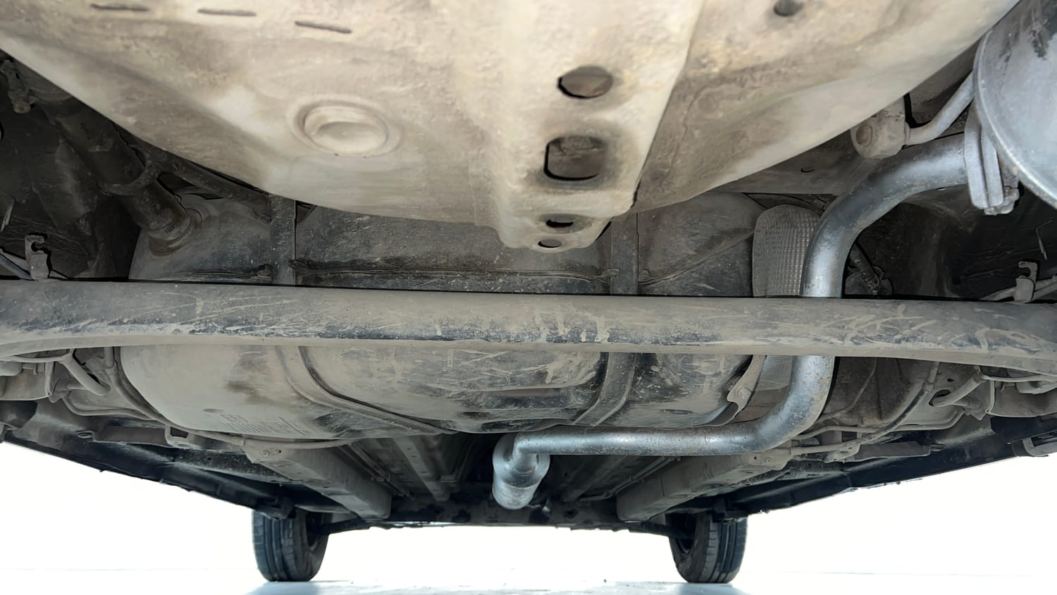 Used 2013 Maruti Suzuki Swift VXi Petrol Manual extra REAR UNDERBODY VIEW (TAKEN FROM REAR)