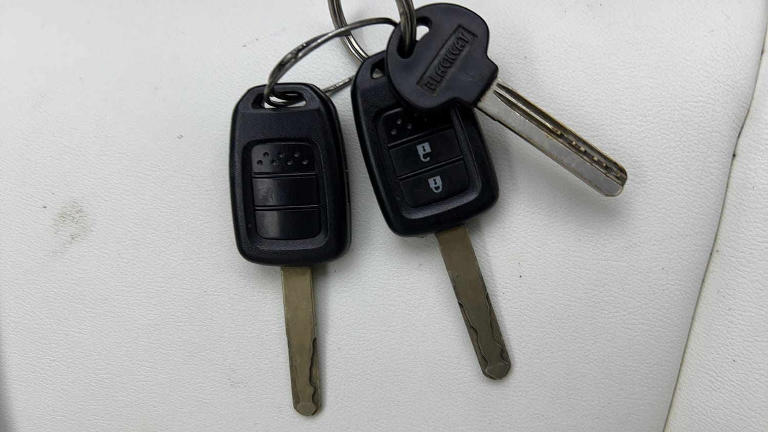 Used 2016 Honda City SV Petrol Manual extra CAR KEY VIEW