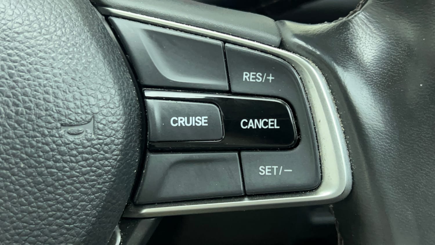 Used 2022 Honda City ZX Petrol Petrol Manual top_features Cruise control