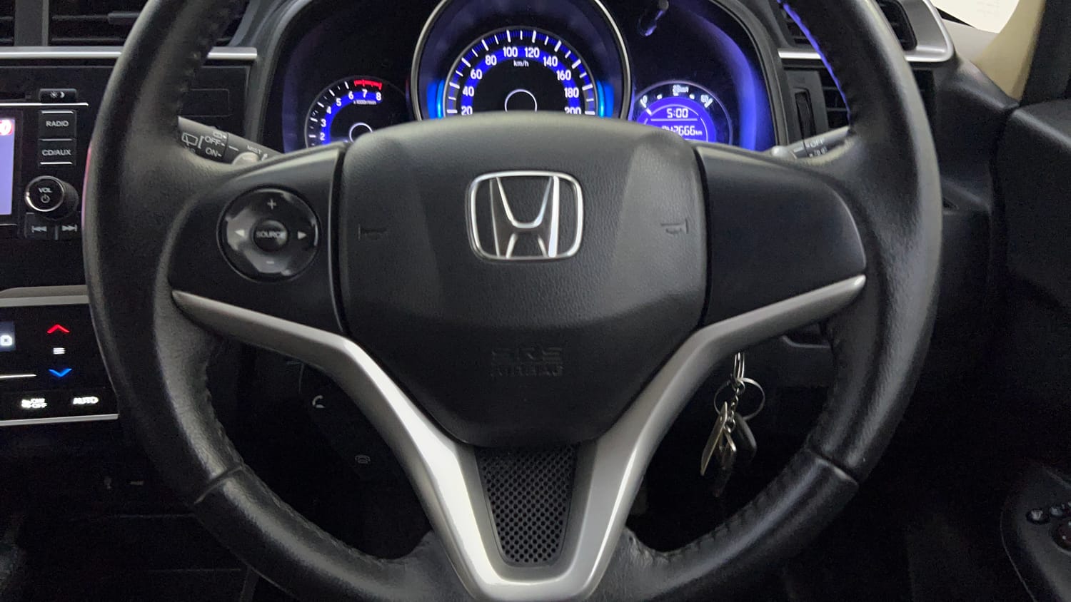Used 2018 Honda Jazz V AT Petrol Petrol Automatic top_features Airbags