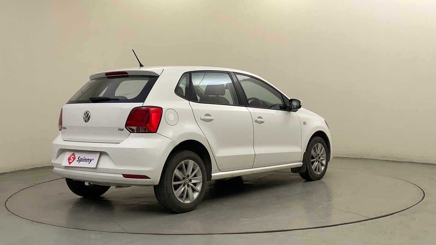 Used 2014 Volkswagen Polo Highline1.5L (D) Diesel Manual exterior RIGHT REAR CORNER VIEW