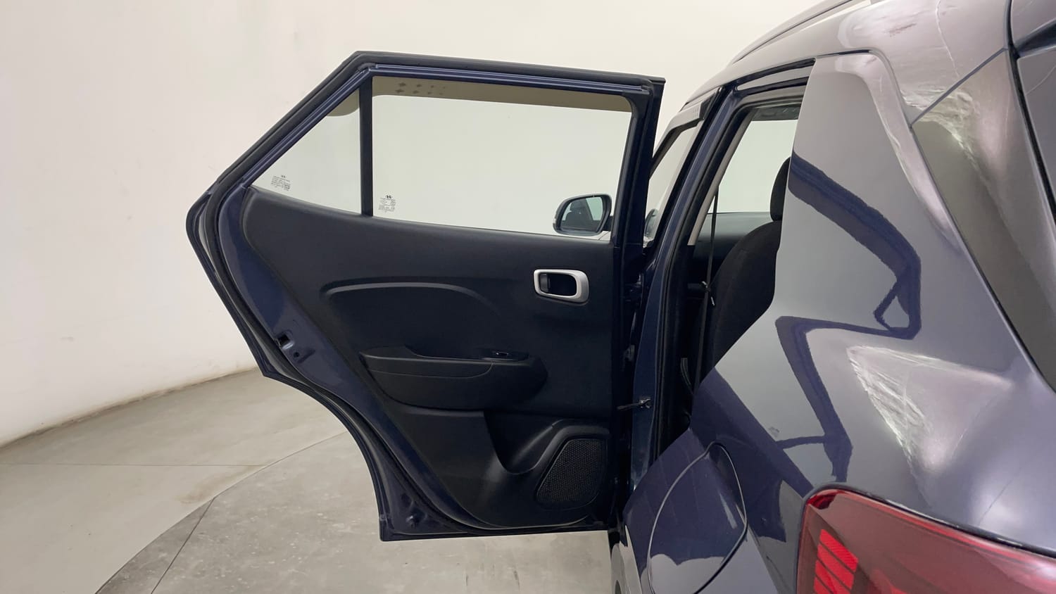 Used 2020 Hyundai Venue SX Plus 1.0 Turbo DCT Petrol Automatic interior LEFT REAR DOOR OPEN VIEW