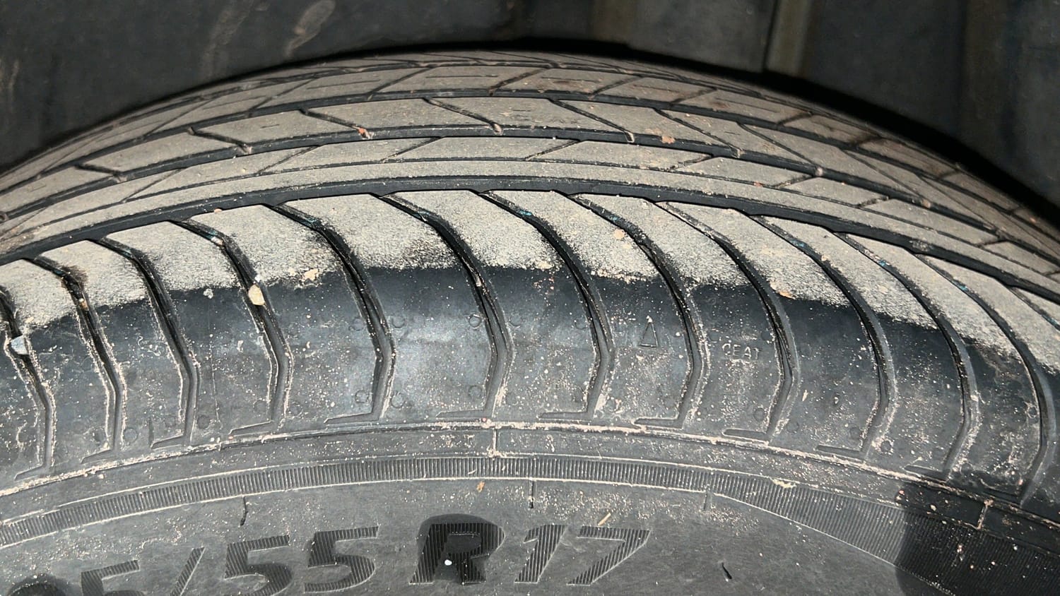 Used 2023 Skoda Kushaq Style 1.5L TSI MT Petrol Manual tyres LEFT REAR TYRE TREAD VIEW
