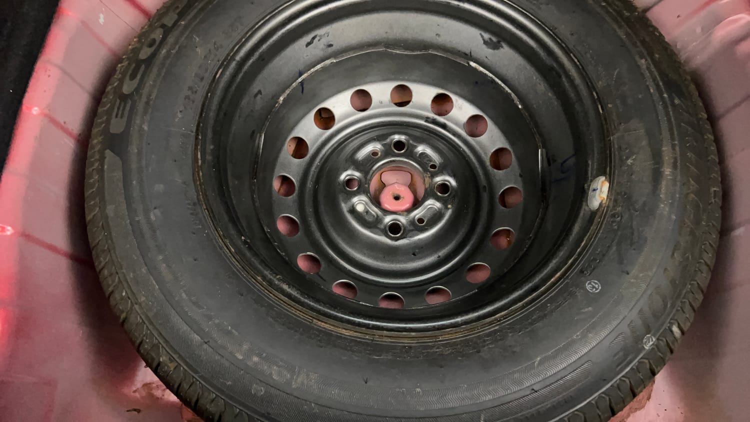 Used 2022 Tata Altroz XE Petrol Petrol Manual tyres SPARE TYRE VIEW
