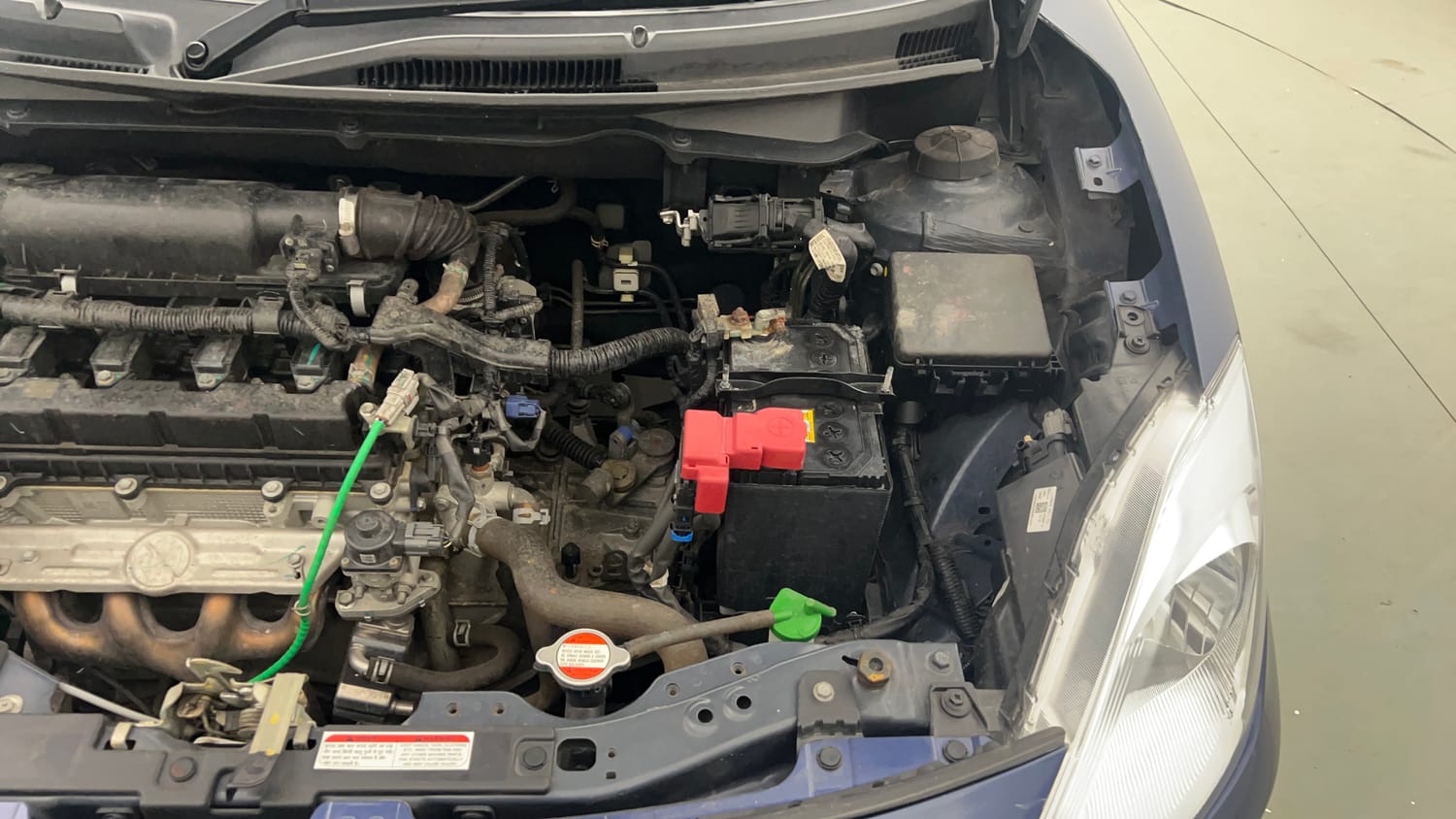 Used 2022 Maruti Suzuki Dzire VXi Petrol Manual engine ENGINE LEFT SIDE VIEW