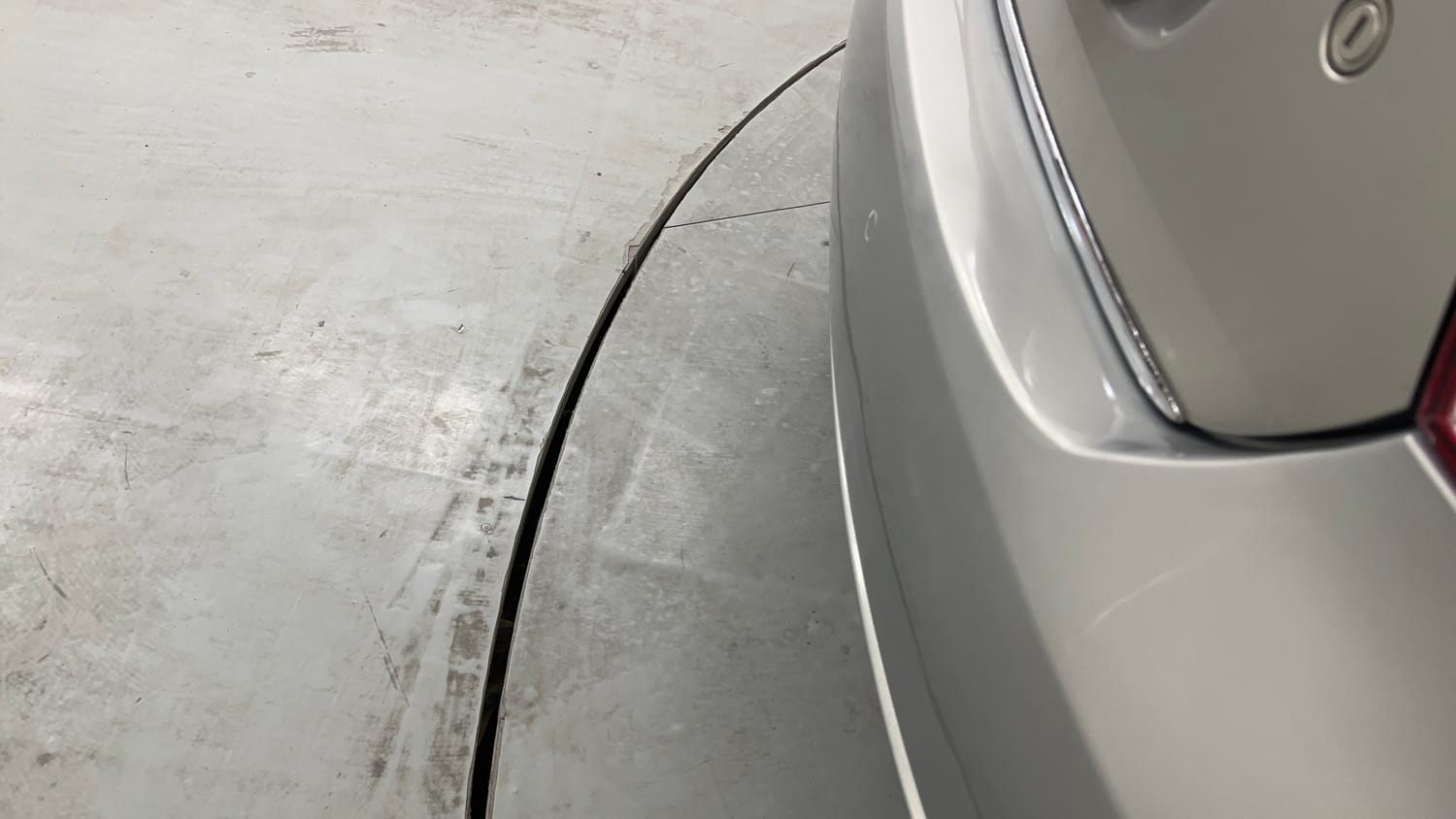 Used 2014 Volkswagen Vento Highline Diesel Diesel Manual dents MINOR SCRATCH